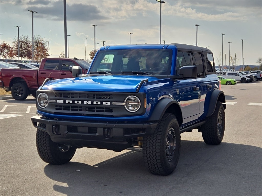 2025 Ford Bronco 4-Door Big Bend's photo