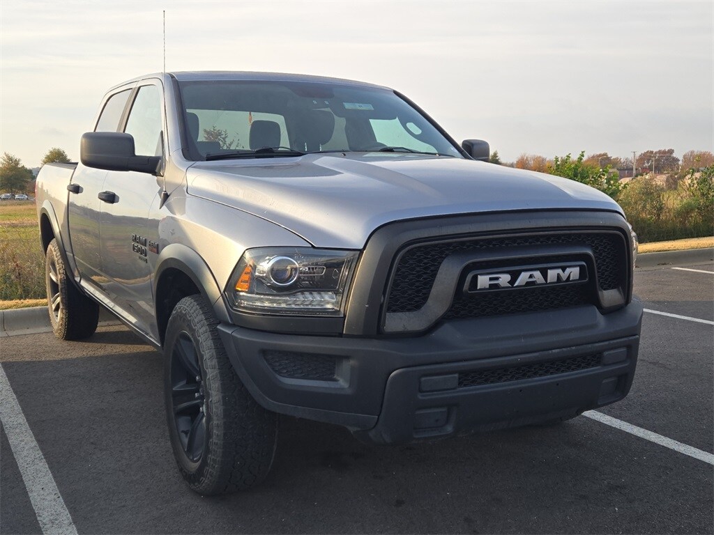 2021 Ram 1500 Classic Warlock photo 3
