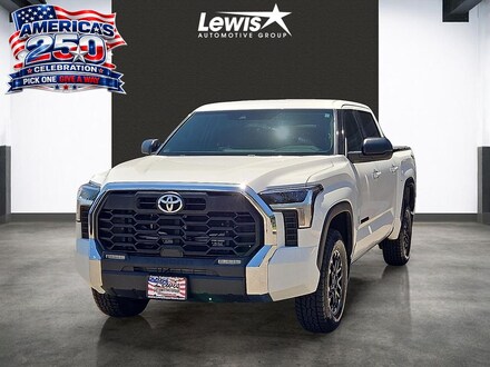 2023 Toyota Tundra SR5 Truck CrewMax