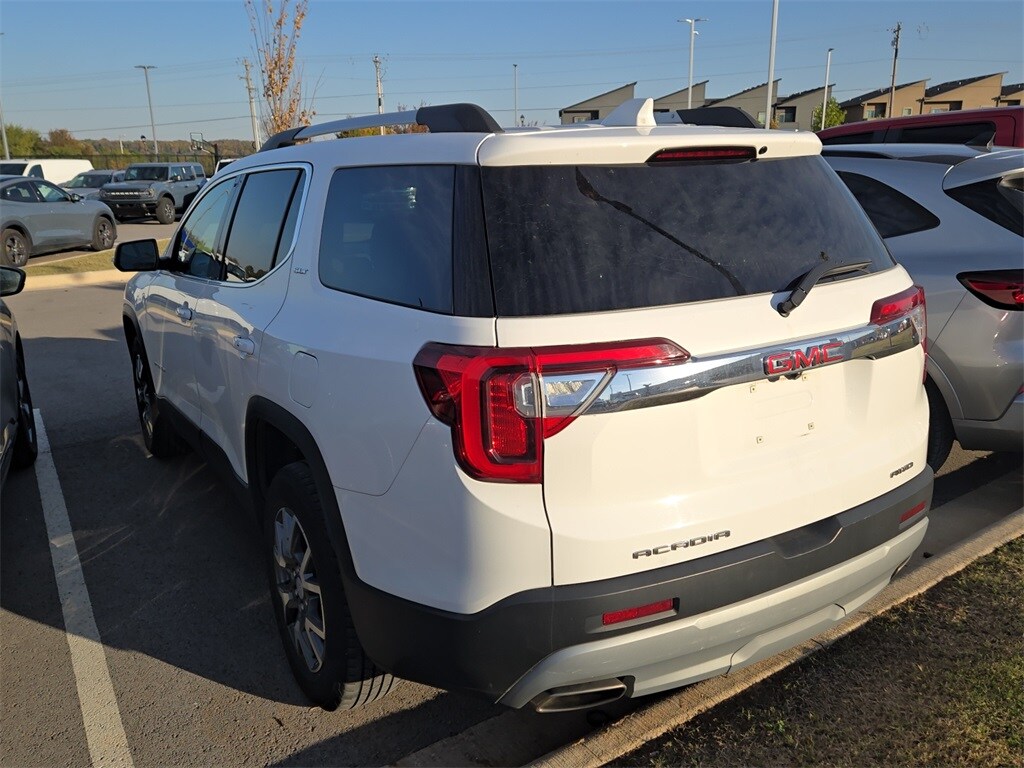 2023 Gmc Acadia SLT photo 2