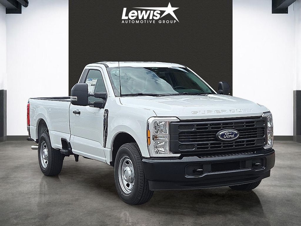 2025 Ford F-350 Super Duty XL - Photo 2