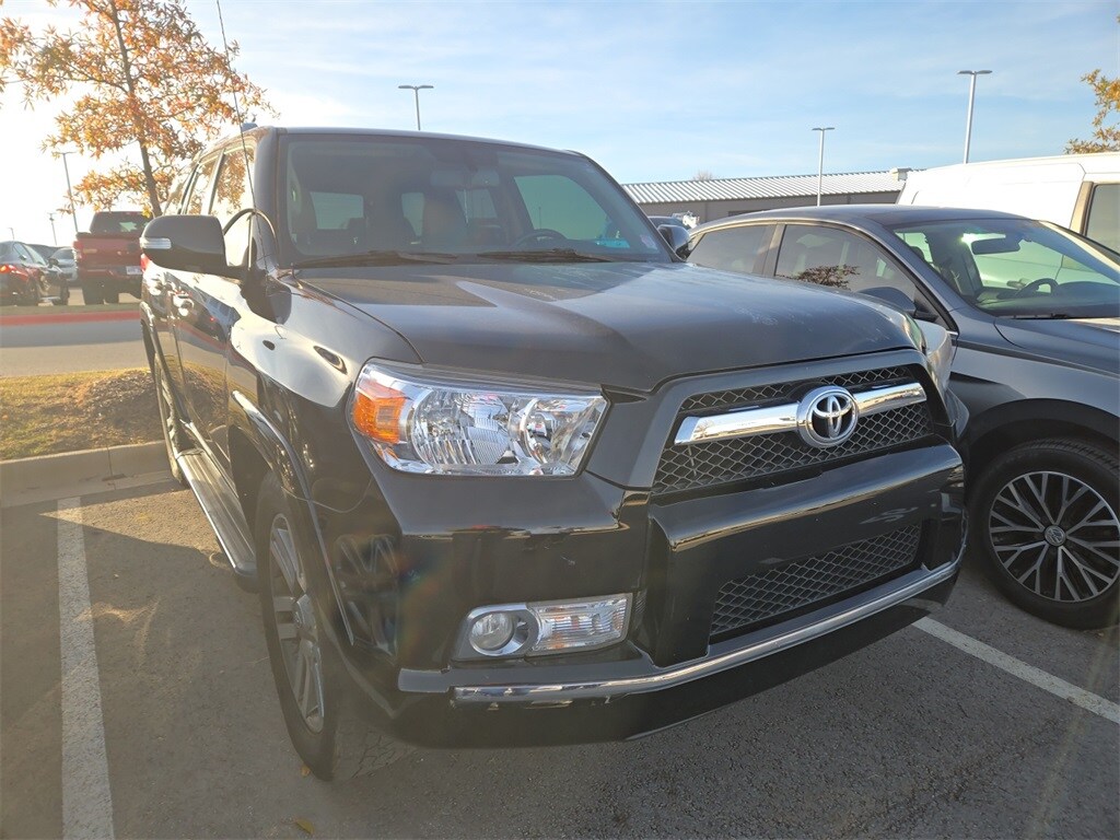2011 Toyota 4Runner Limited photo 4