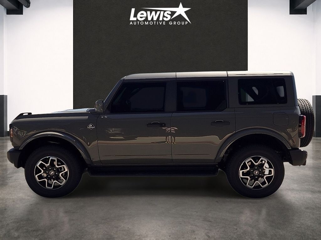 New 2026 Ford Bronco Outer Banks SUV