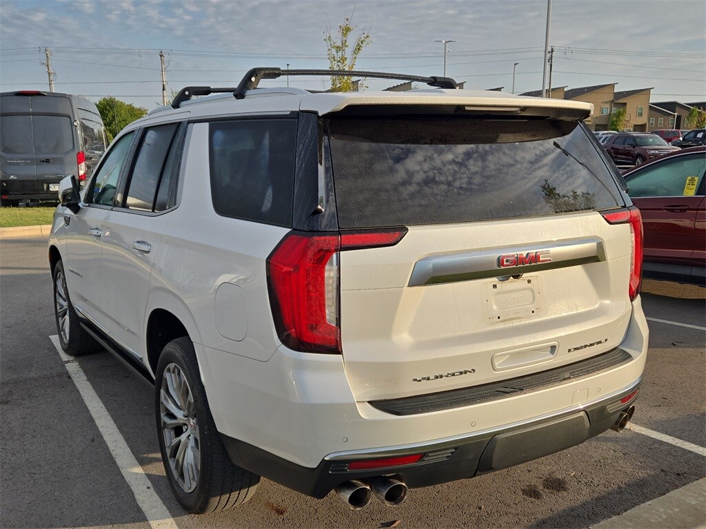 2022 Gmc Yukon Denali photo 3
