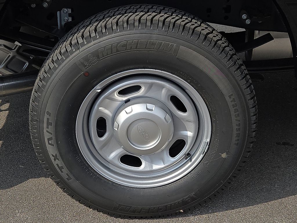 2026 Ford F-350 Super Duty XL - Photo 7