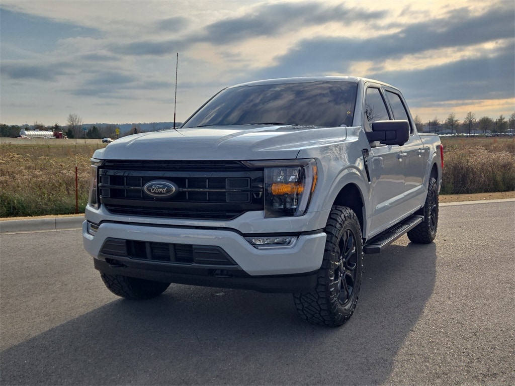 2023 Ford F-150 XLT's photo
