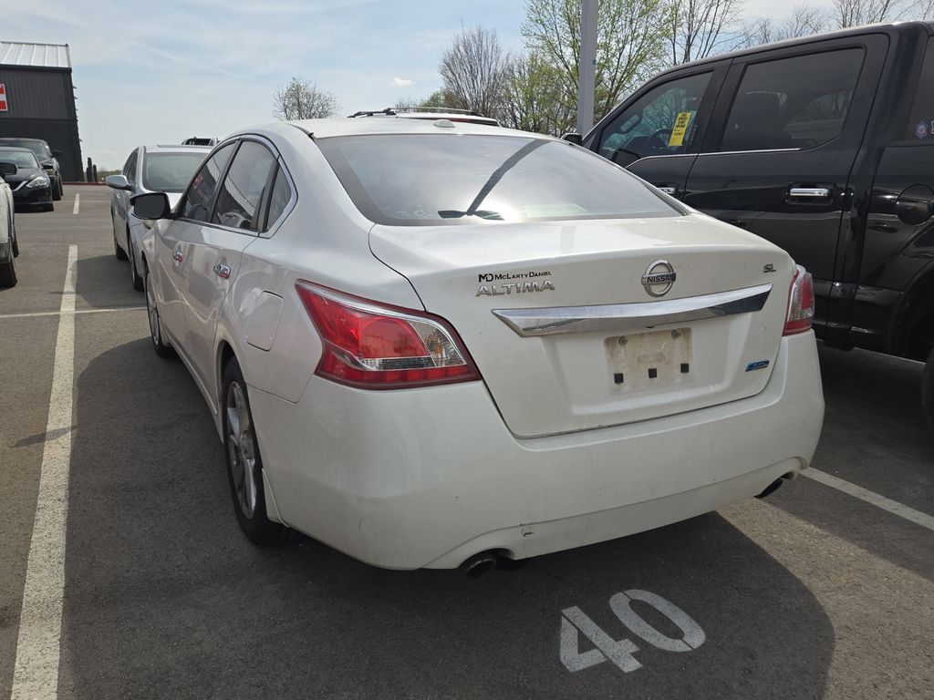Used 2013 Nissan Altima Sedan SL with VIN 1N4AL3AP7DC284701 for sale in Fayetteville, AR