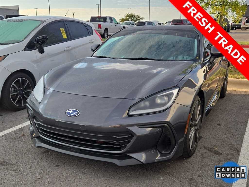 2022 Subaru BRZ Limited photo 2