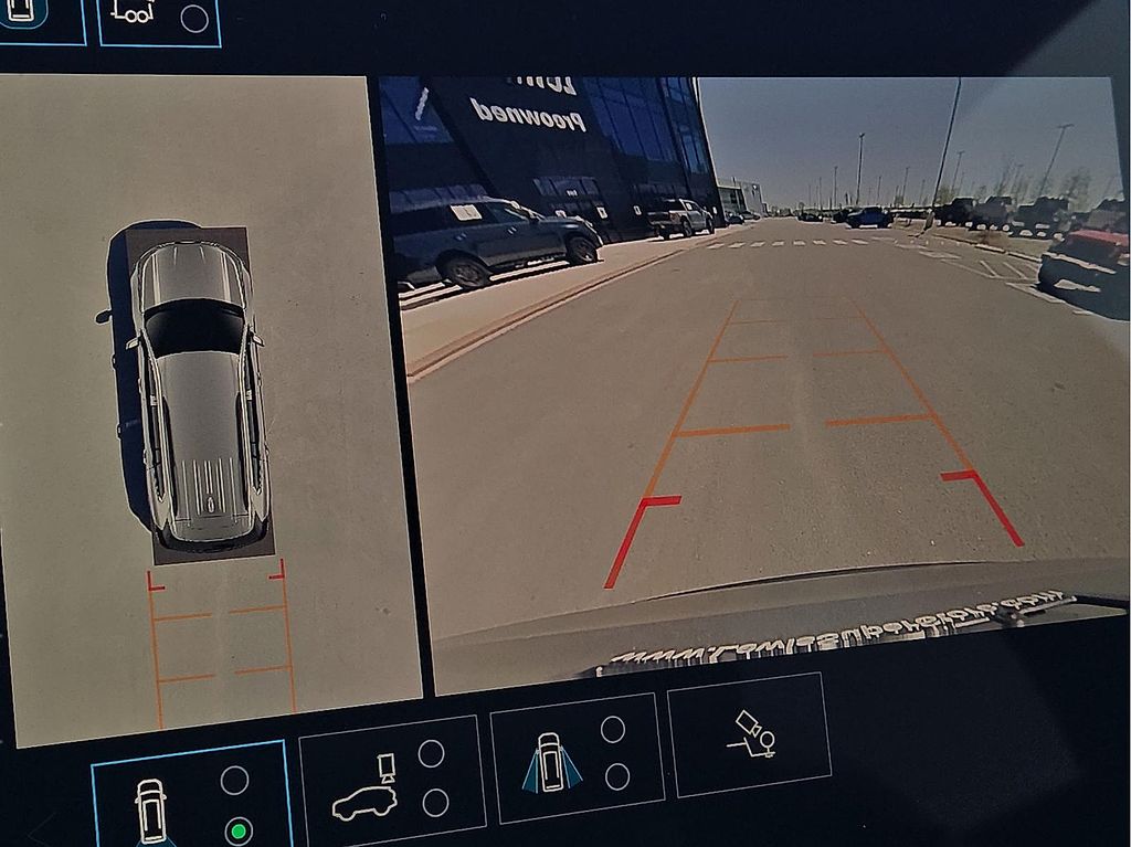 2024 GMC Acadia AT4 - Photo 15