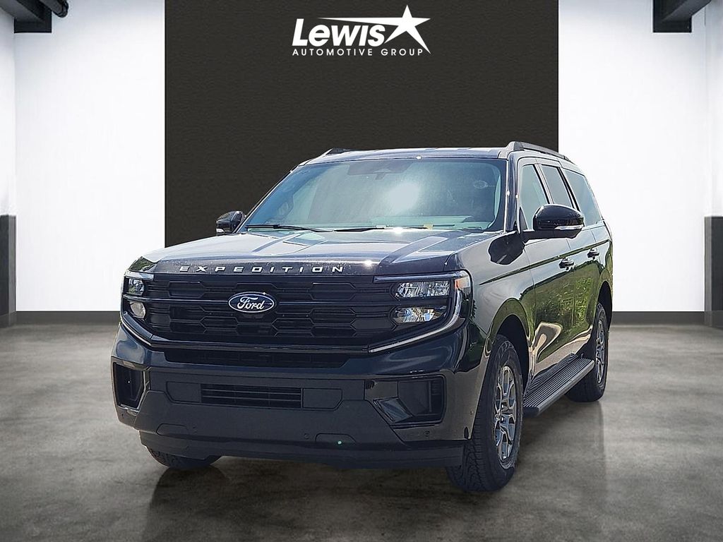 2026 Ford Expedition Active 4x4's photo