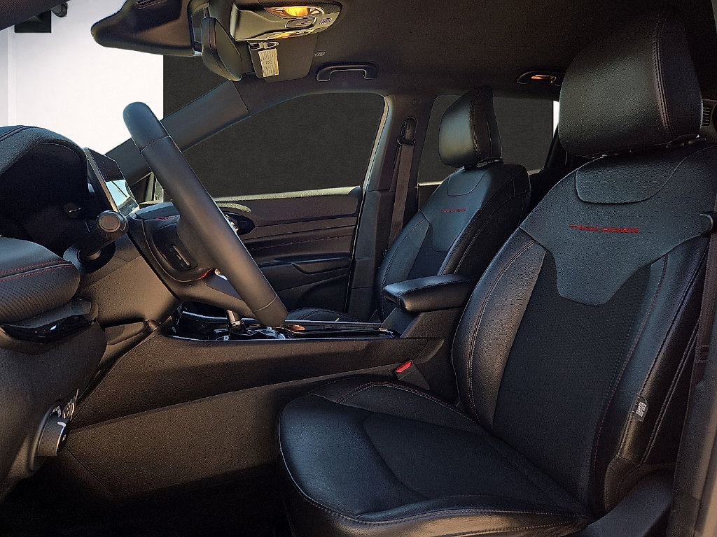 2024 Jeep Compass Trailhawk - Photo 12