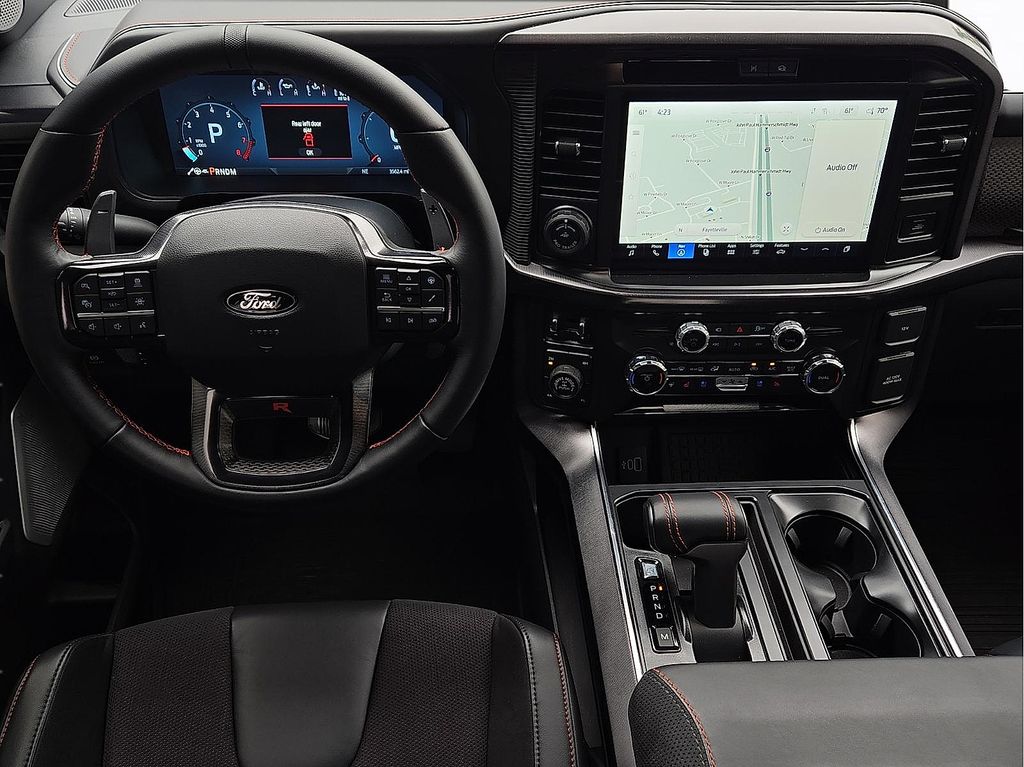 2025 Ford F-150 Raptor - Photo 11