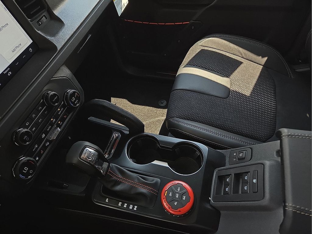 2025 Ford Bronco 4-Door Raptor - Photo 38
