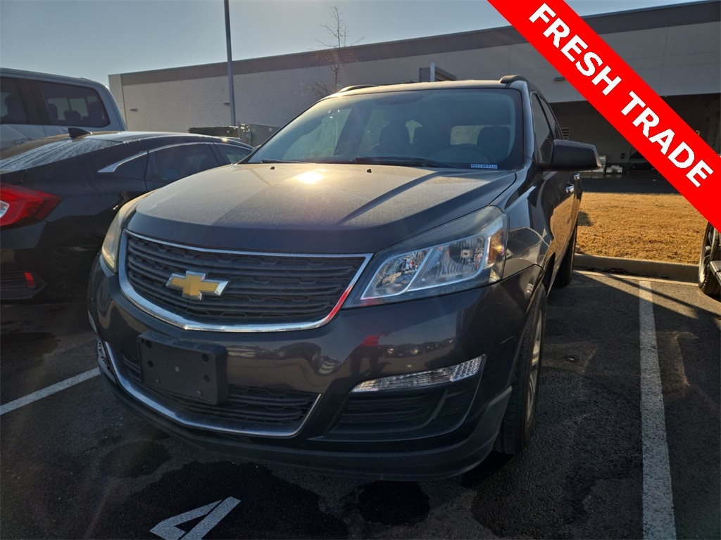2014 Chevrolet Traverse LS's photo