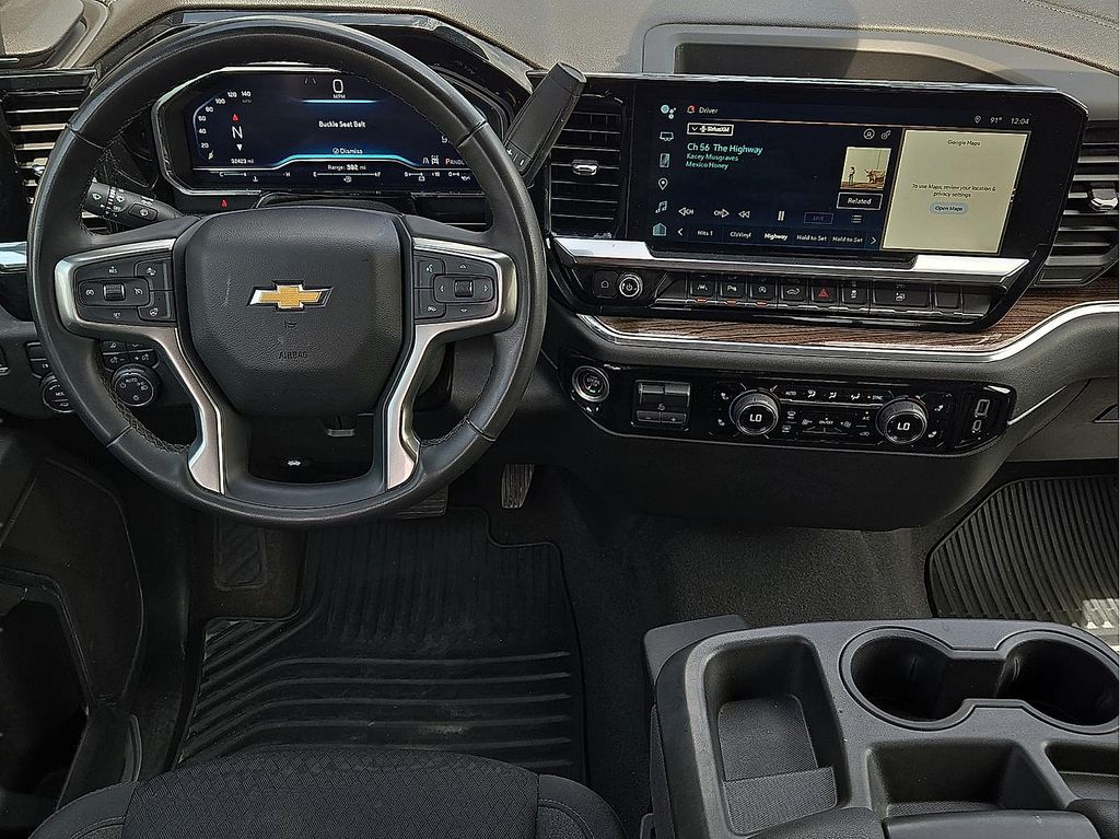 2023 Chevrolet Silverado 1500 LT - Photo 10
