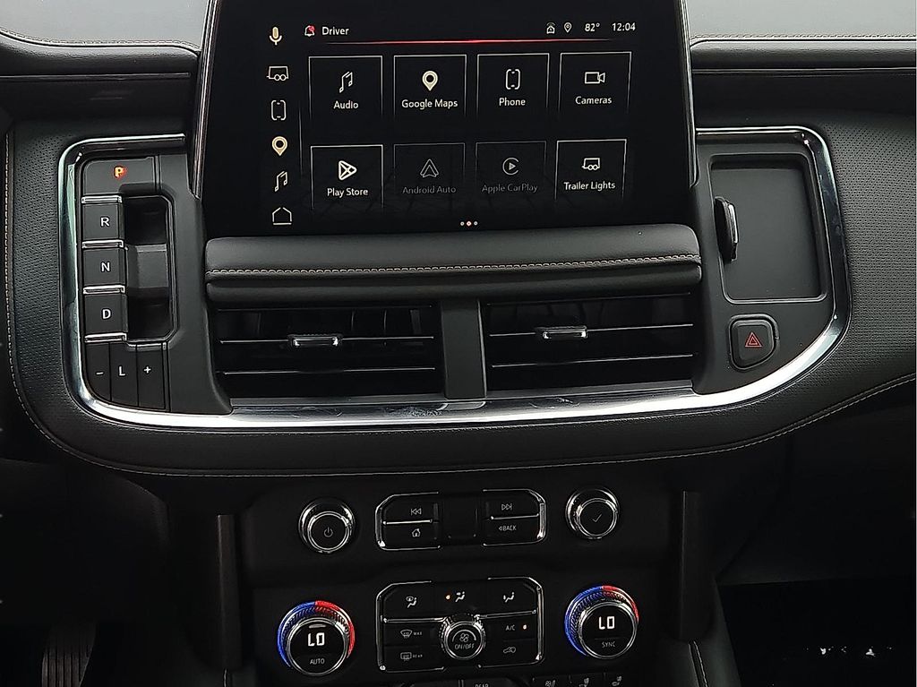 2024 GMC Yukon AT4 - Photo 13