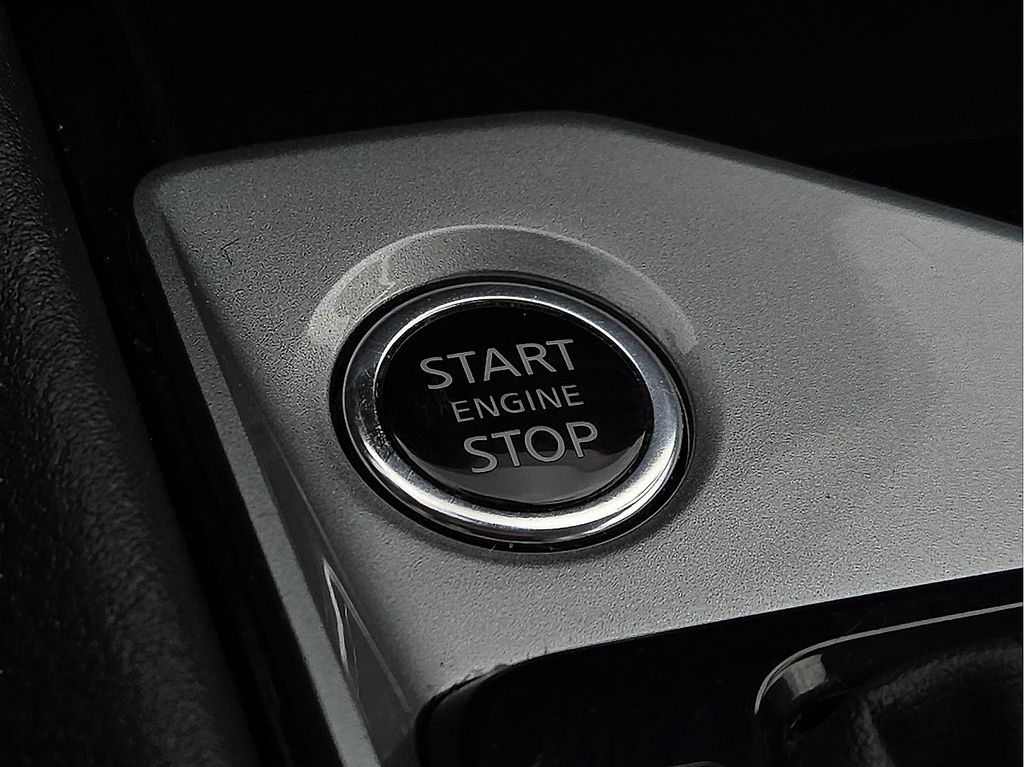 2024 Nissan Altima SV - Photo 15