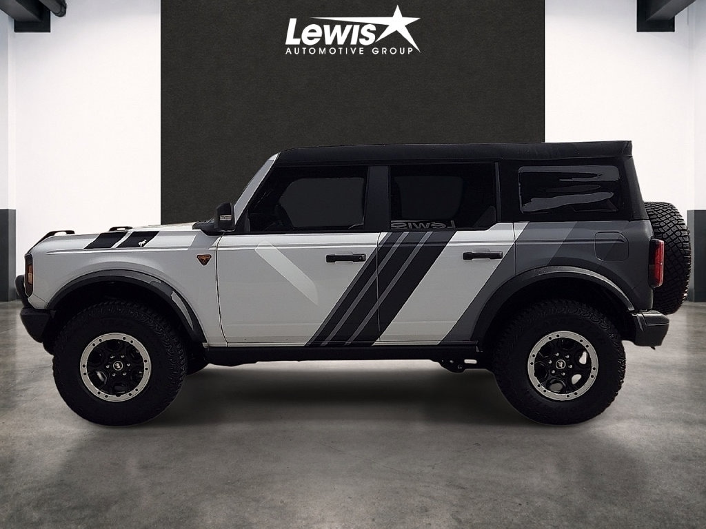 New 2024 Ford Bronco Badlands SUV