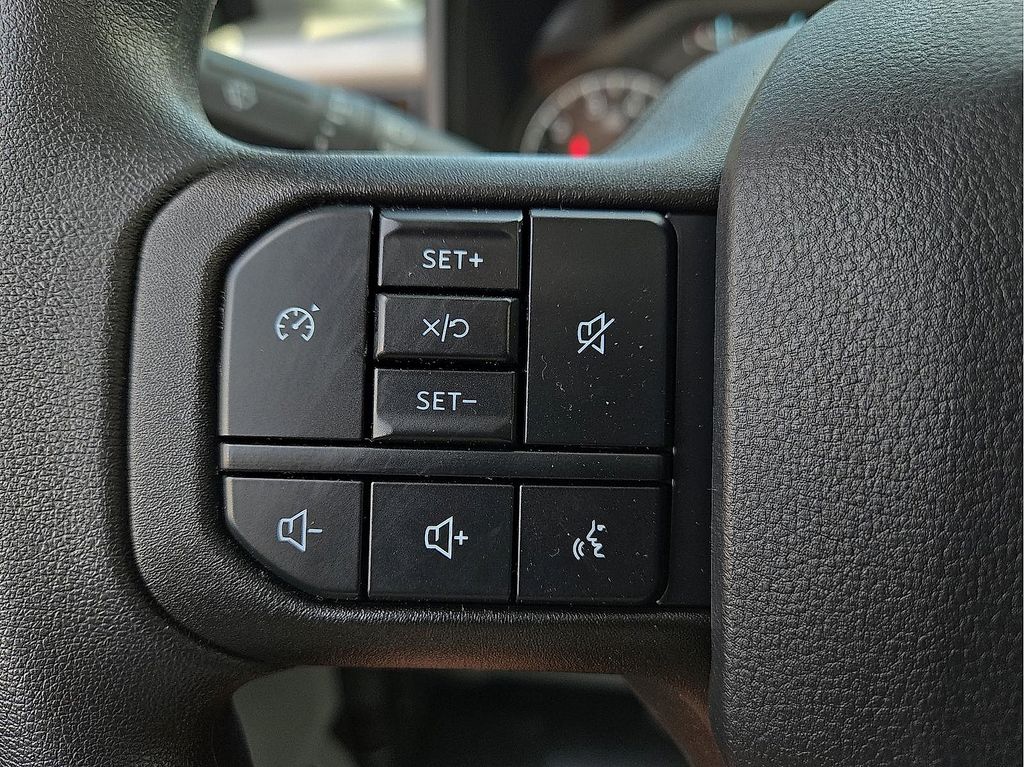 2025 Ford F-350 Super Duty XL - Photo 17