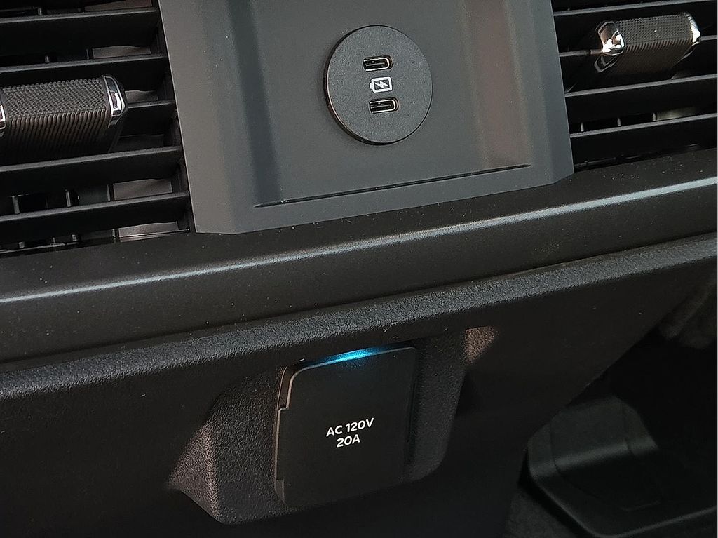 2025 Ford F-150 Tremor - Photo 17