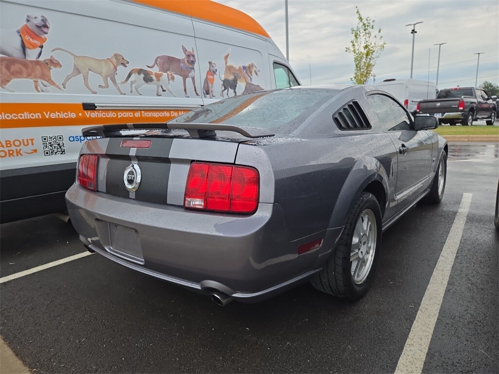 2007 Ford Mustang GT Deluxe photo 3
