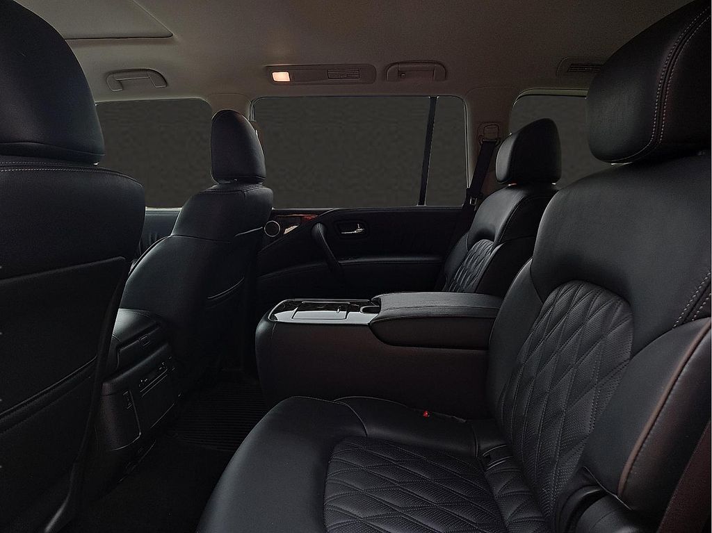 2024 Nissan Armada Platinum - Photo 10