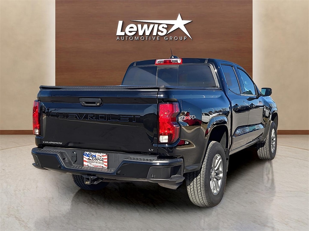 Used 2024 Chevrolet Colorado LT Truck Crew Cab