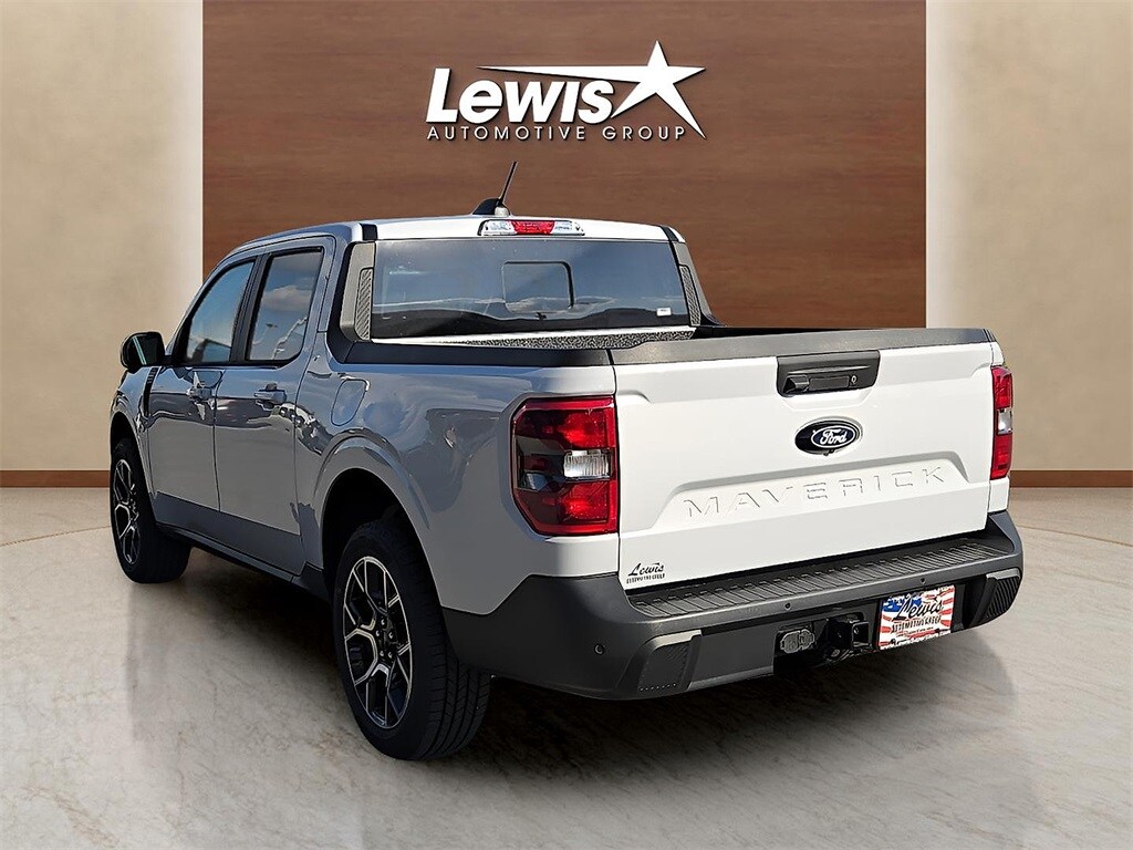 2025 Ford Maverick Lariat photo 3