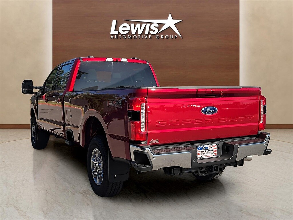 2026 Ford F-250 photo 3