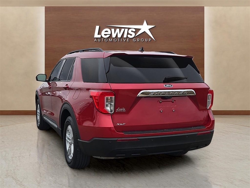 Used 2024 Ford Explorer XLT SUV