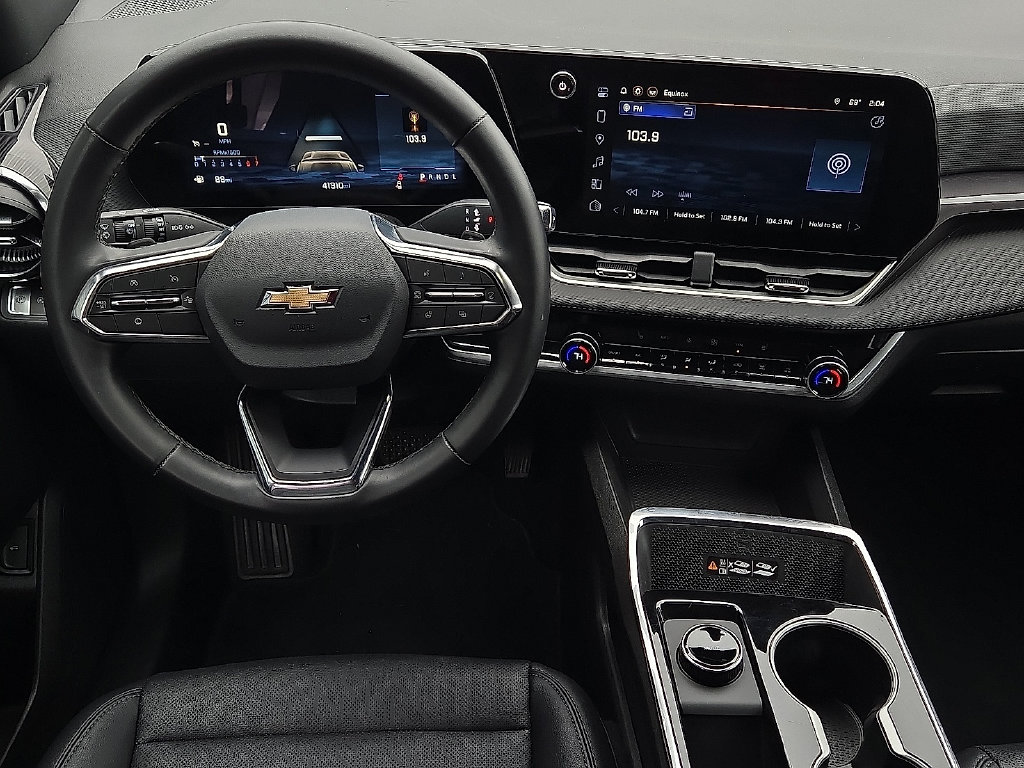 2026 Chevrolet Equinox LT - Photo 10