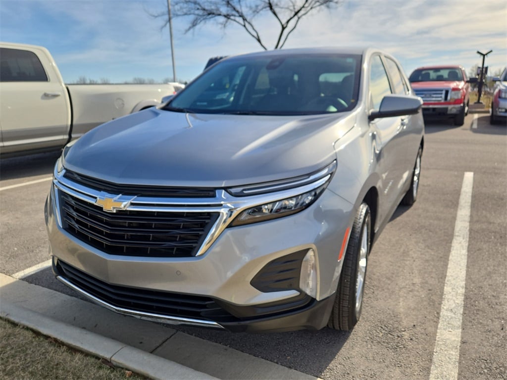 Used 2024 Chevrolet Equinox LT SUV