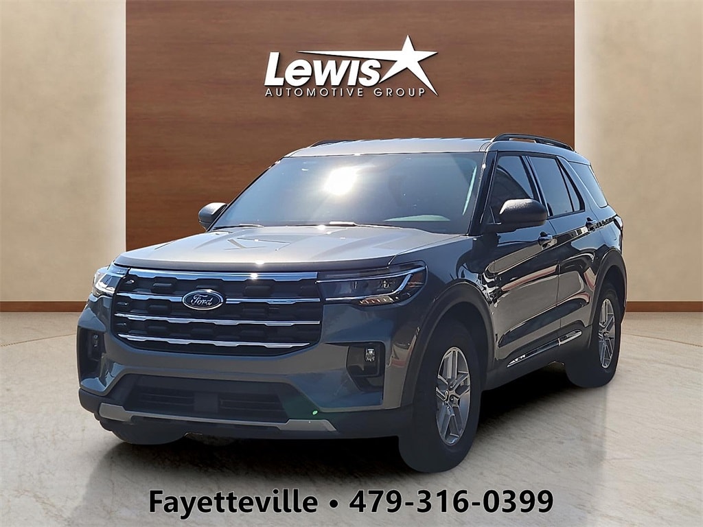 2025 Ford Explorer Active's photo