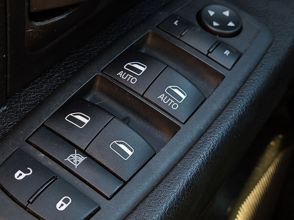 2021 RAM Ram 1500 Classic Tradesman - Photo 15