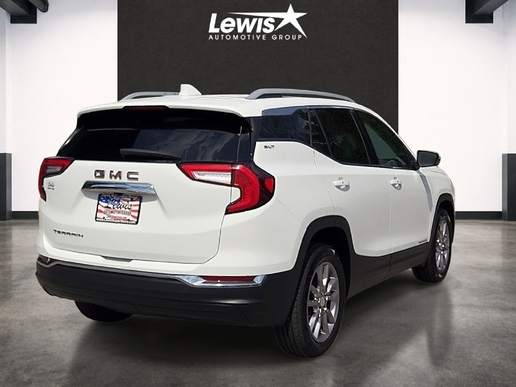 Used 2024 GMC Terrain SLT SUV