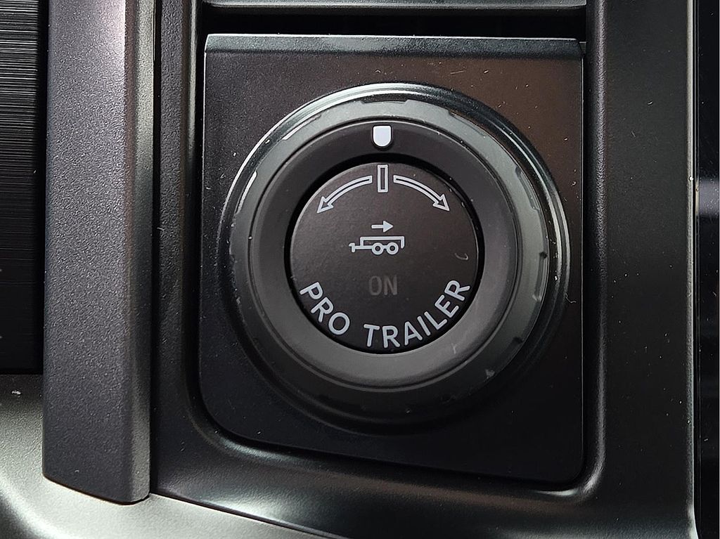 2024 Ford F-150 XLT - Photo 27