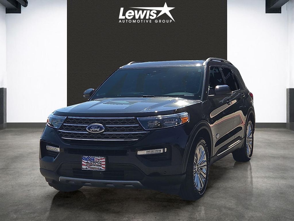 2022 Ford Explorer King Ranch RWD's photo