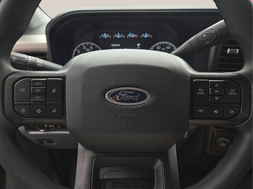 2026 Ford F-350 Super Duty XL - Photo 19
