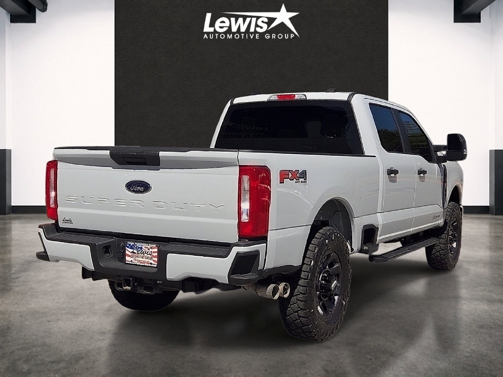 Used 2026 Ford F-250SD XL Truck Crew Cab