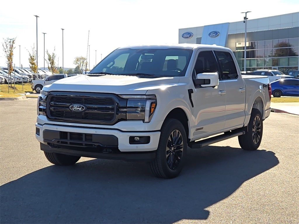 2025 Ford F-150 Lariat's photo