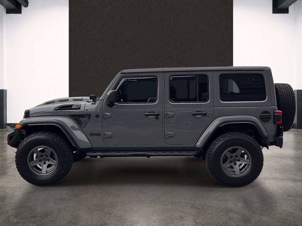Used 2019 Jeep Wrangler Unlimited Sahara SUV