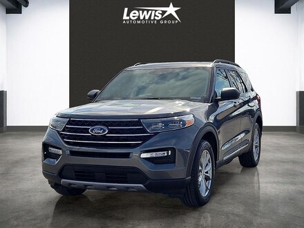 2023 Ford Explorer XLT SUV