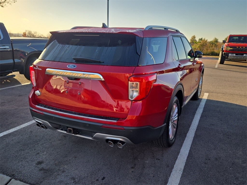 2022 Ford Explorer King Ranch photo 2