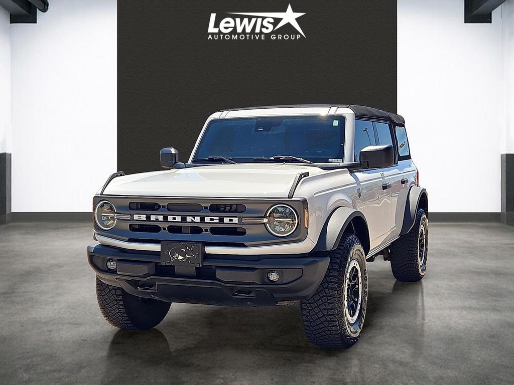 2023 Ford Bronco Big Bend Mid (222A) Adv. 4x4's photo