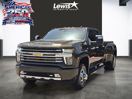 2022 Chevrolet Silverado 3500HD High Country Truck Crew Cab
