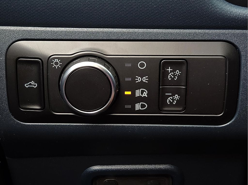 2026 Ford Maverick XLT - Photo 16