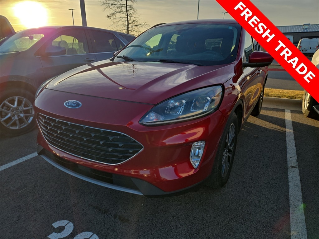 2020 Ford Escape SEL's photo
