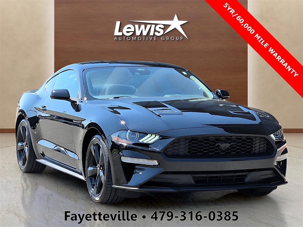 2022 Ford Mustang EcoBoost's photo