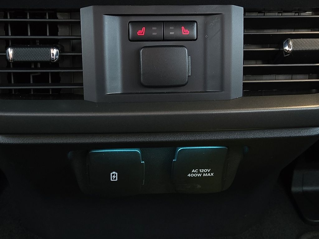 2025 Ford F-150 Lariat - Photo 10