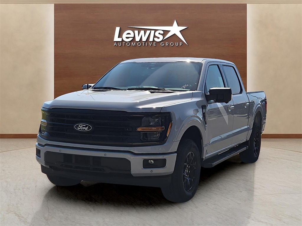 New 2025 Ford F-150 XLT Truck SuperCrew Cab